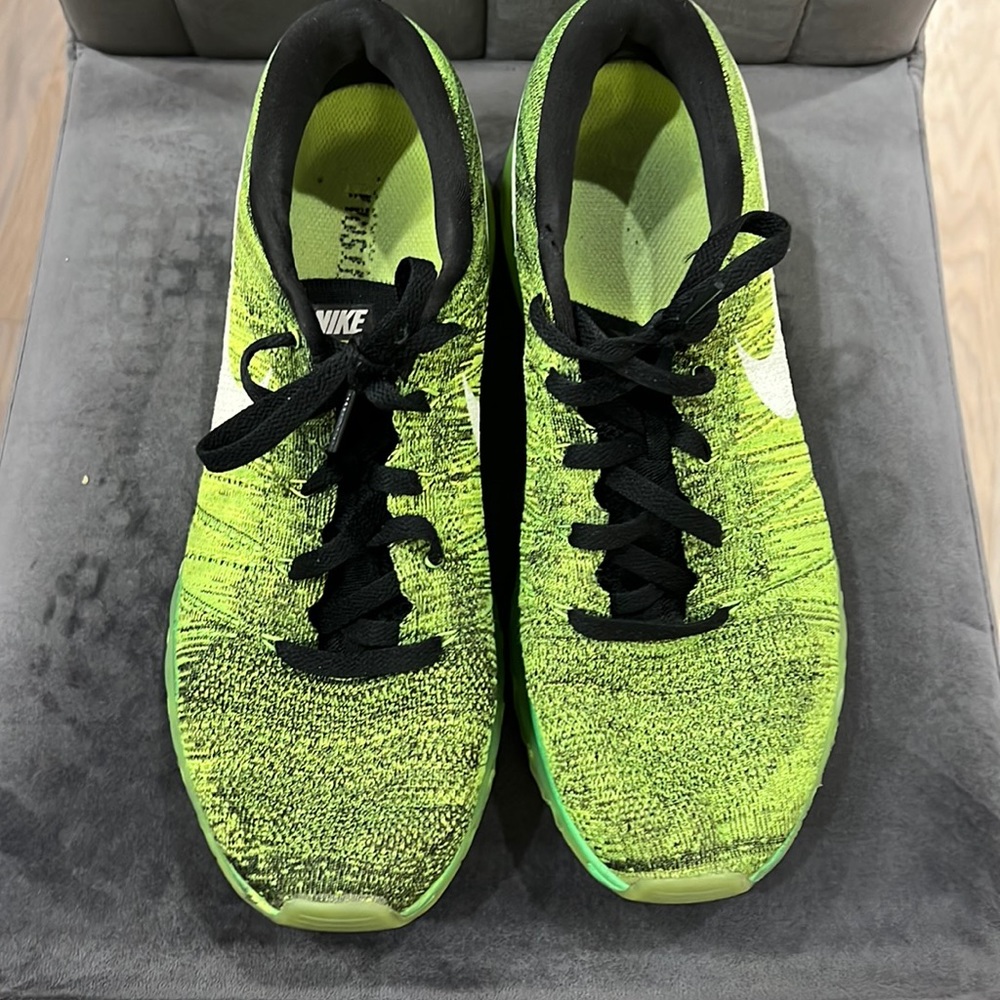 Nike Flyknit Max - Size 12 Mens Sneakers - Used